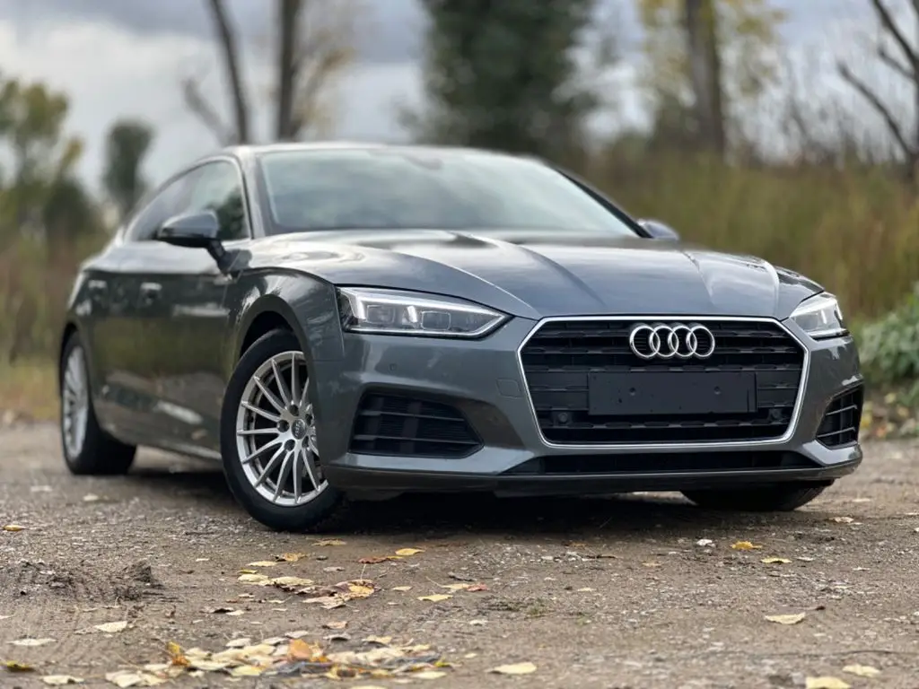 Photo 1 : Audi A5 2019 Diesel