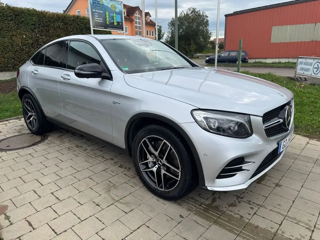 Photo 1 : Mercedes-benz Classe Glc 2018 Essence