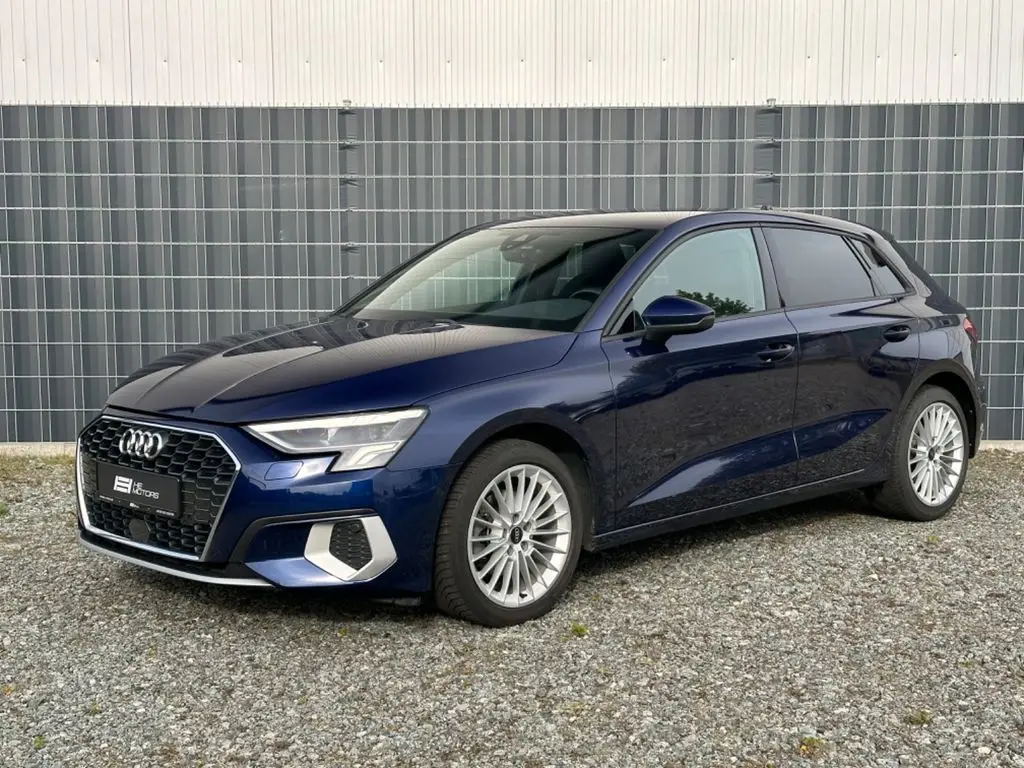 Photo 1 : Audi A3 2022 Petrol