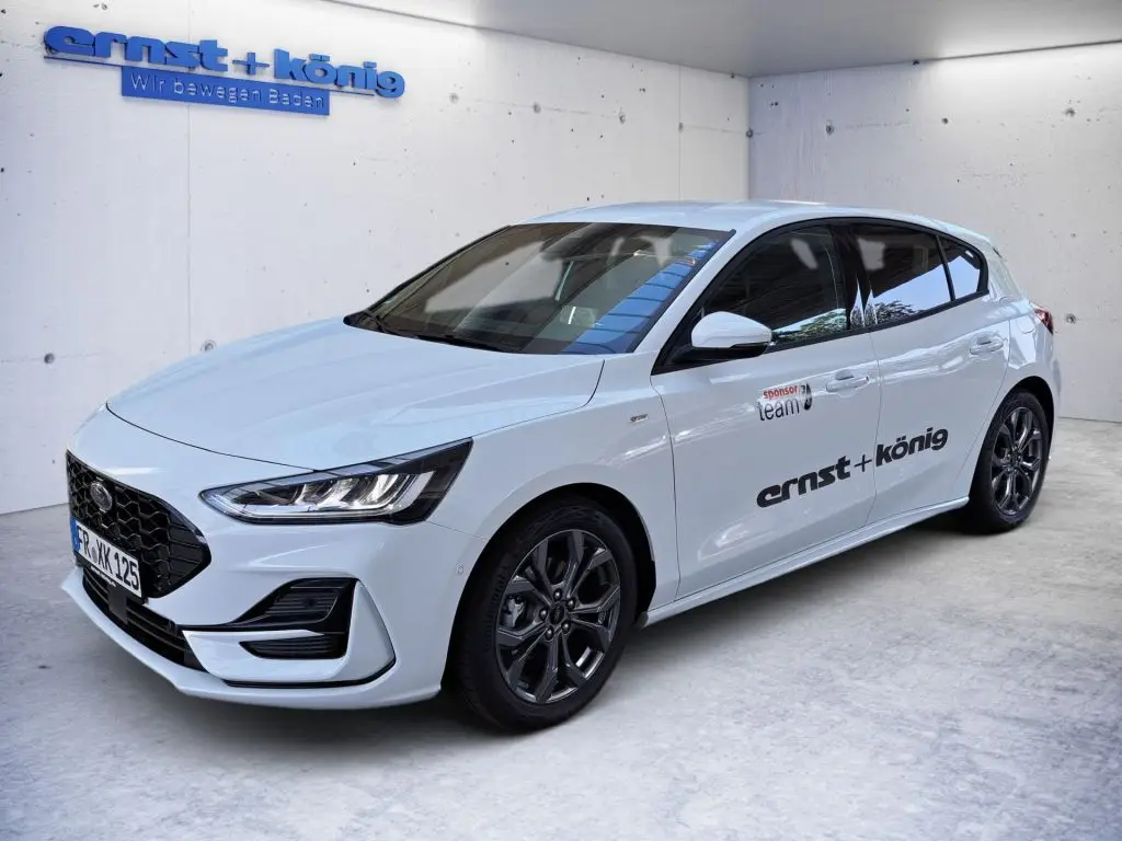 Photo 1 : Ford Focus 2024 Petrol