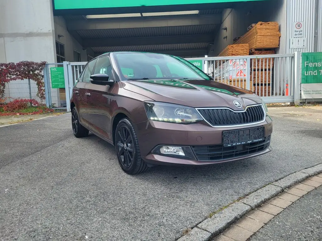 Photo 1 : Skoda Fabia 2015 Essence