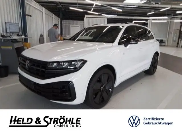 Photo 1 : Volkswagen Touareg 2023 Hybride