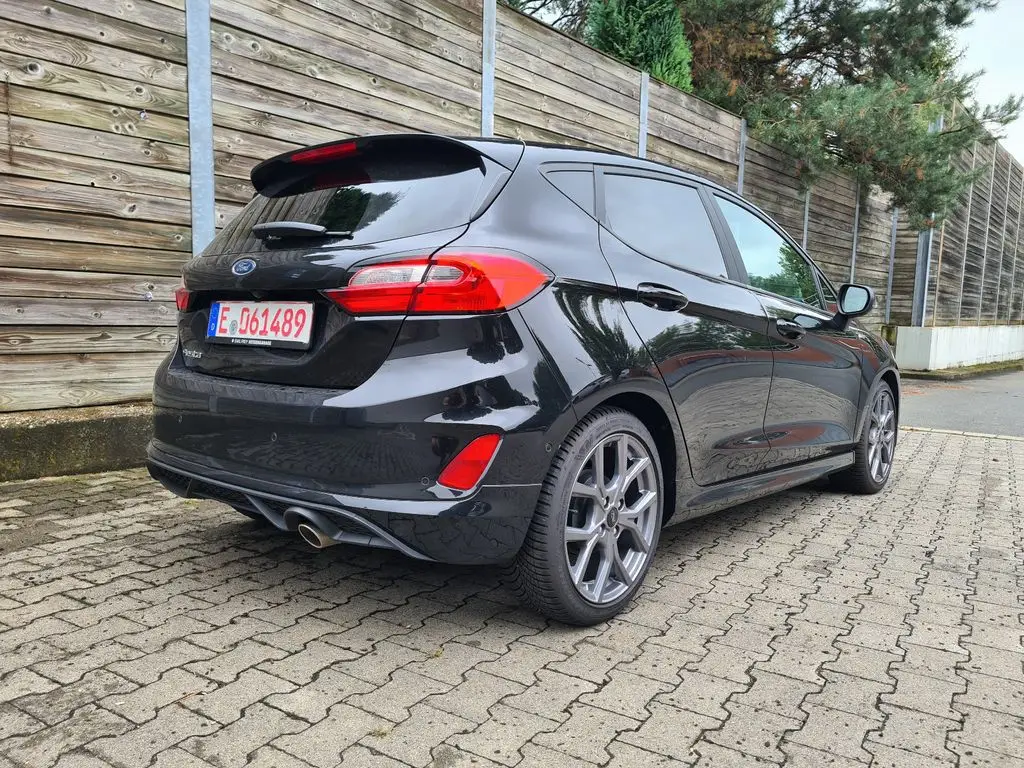 Photo 1 : Ford Fiesta 2023 Petrol