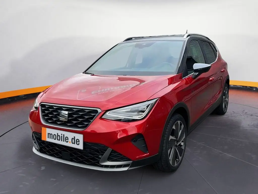 Photo 1 : Seat Arona 2024 Essence