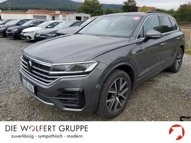 Photo 1 : Volkswagen Touareg 2022 Petrol