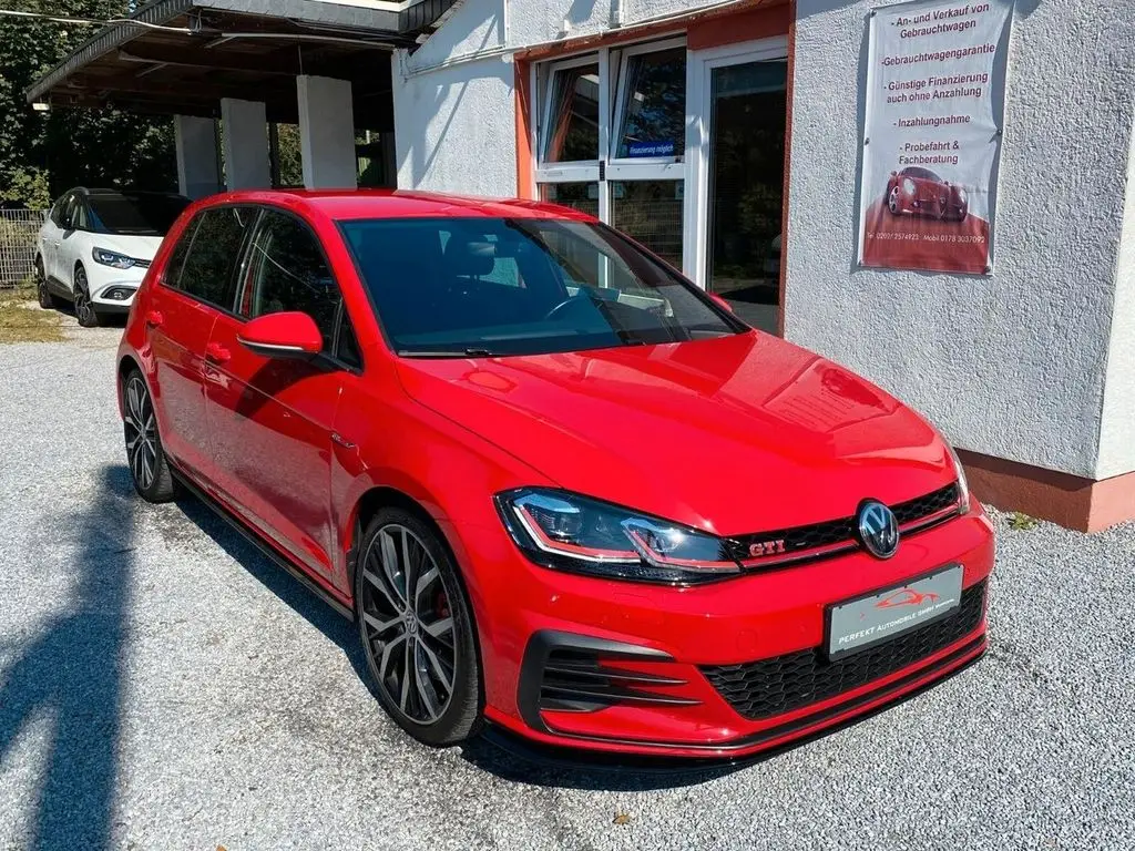 Photo 1 : Volkswagen Golf 2019 Essence