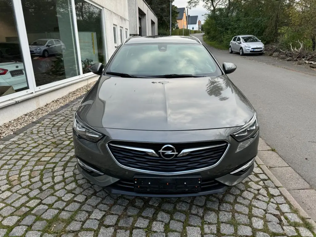 Photo 1 : Opel Insignia 2018 Diesel