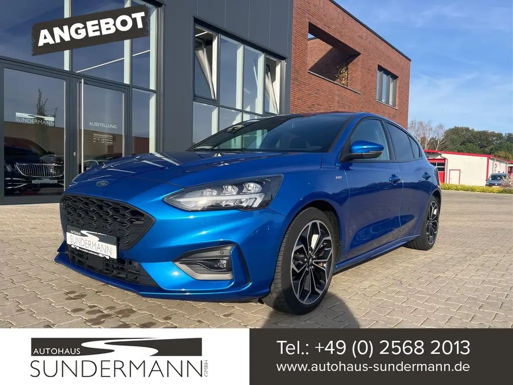 Photo 1 : Ford Focus 2019 Petrol