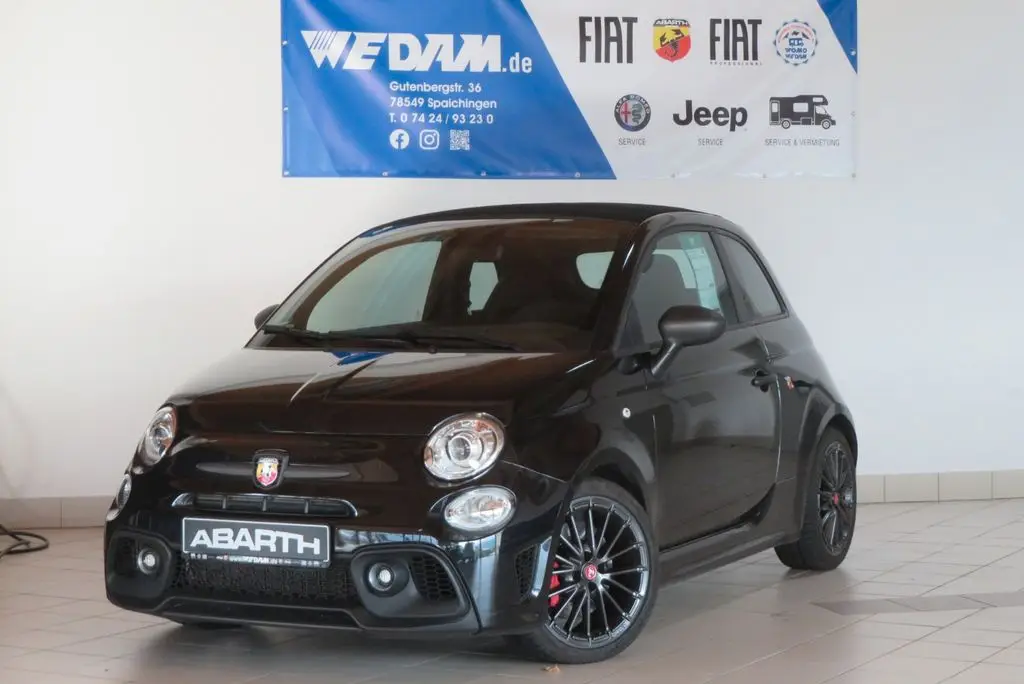 Photo 1 : Abarth 695 2022 Petrol