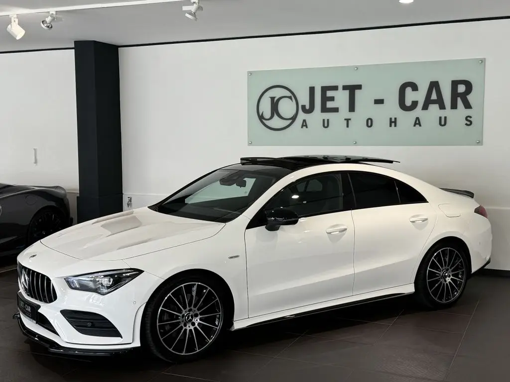 Photo 1 : Mercedes-benz Classe Cla 2021 Essence