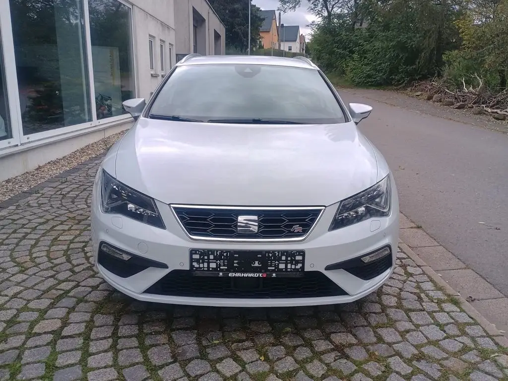 Photo 1 : Seat Leon 2019 Petrol