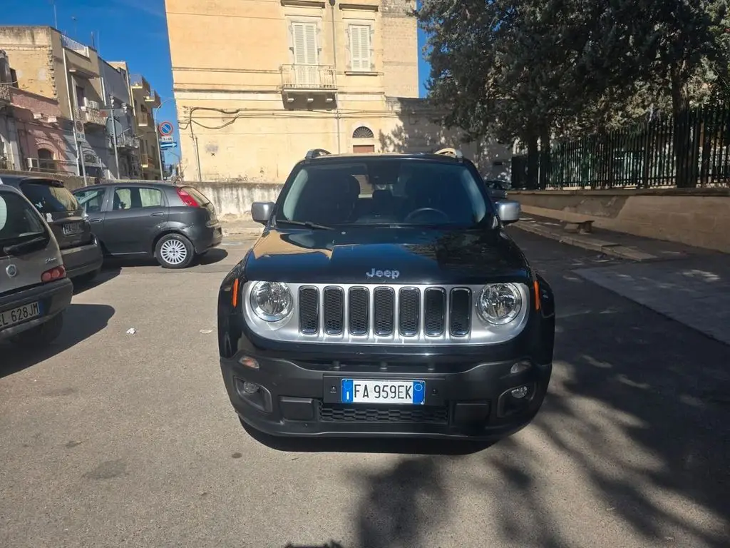 Photo 1 : Jeep Renegade 2015 Diesel