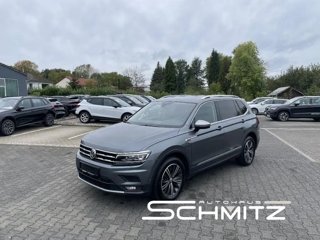 Photo 1 : Volkswagen Tiguan 2018 Essence