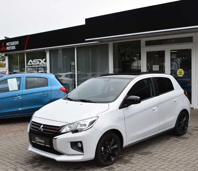 Photo 1 : Mitsubishi Space Star 2023 Petrol