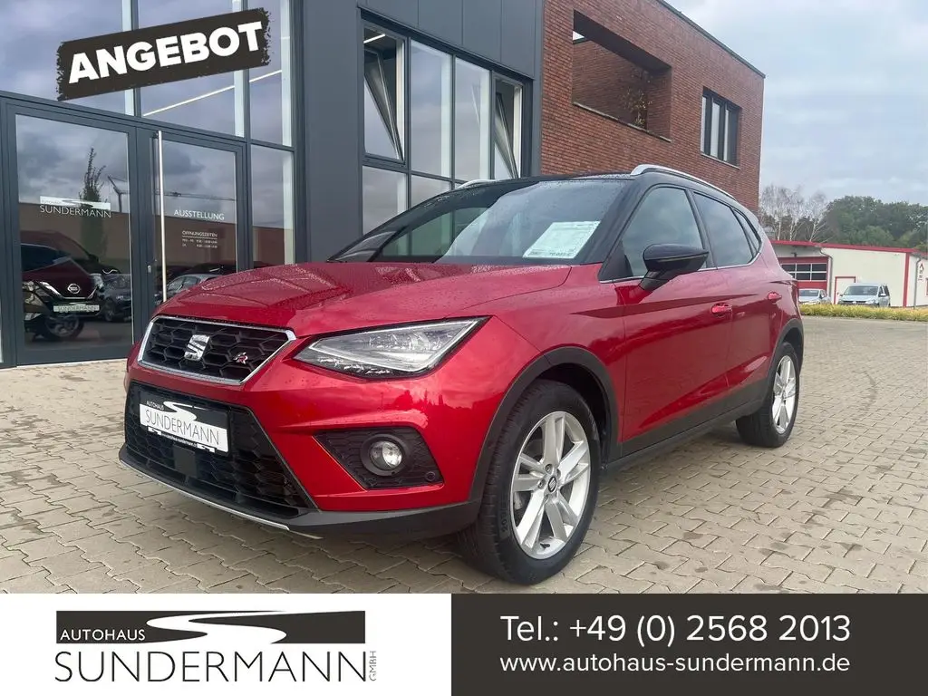 Photo 1 : Seat Arona 2018 Petrol