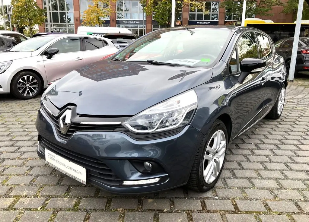 Photo 1 : Renault Clio 2018 Petrol