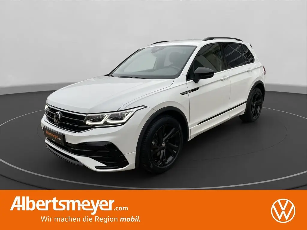 Photo 1 : Volkswagen Tiguan 2024 Essence