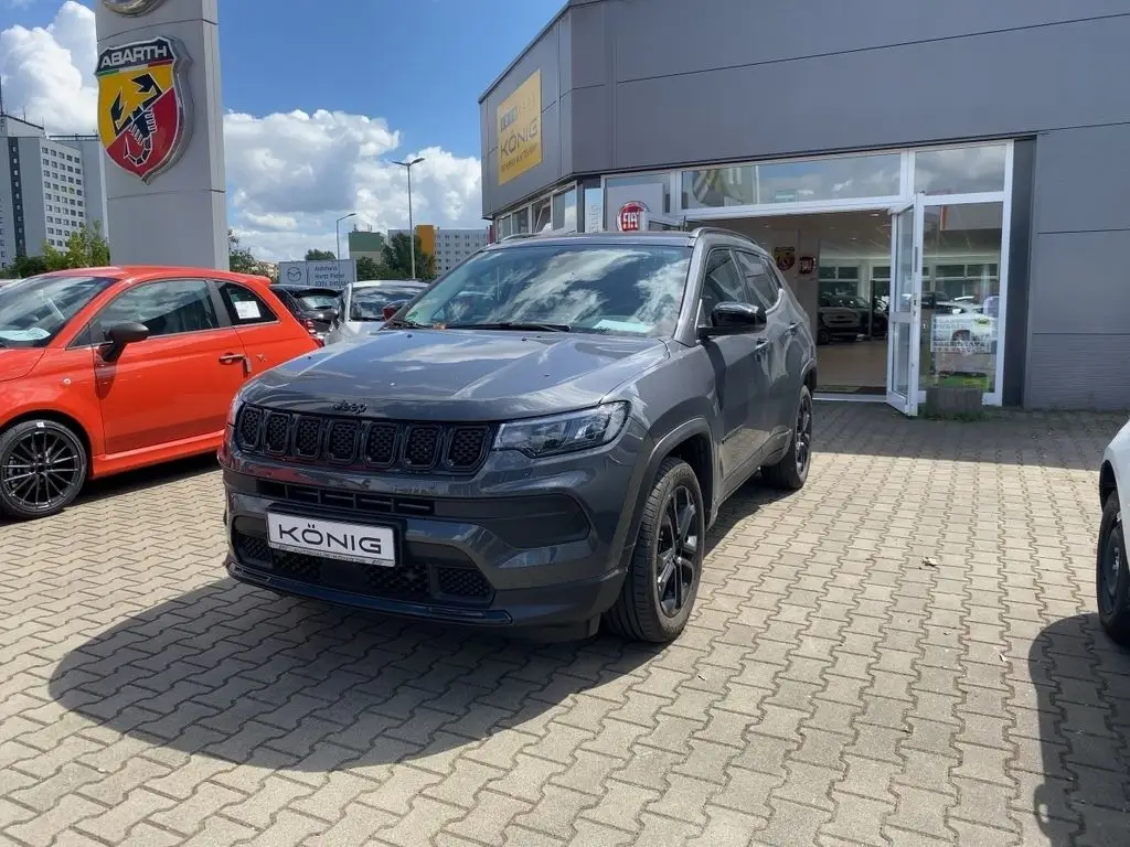 Photo 1 : Jeep Compass 2023 Hybrid