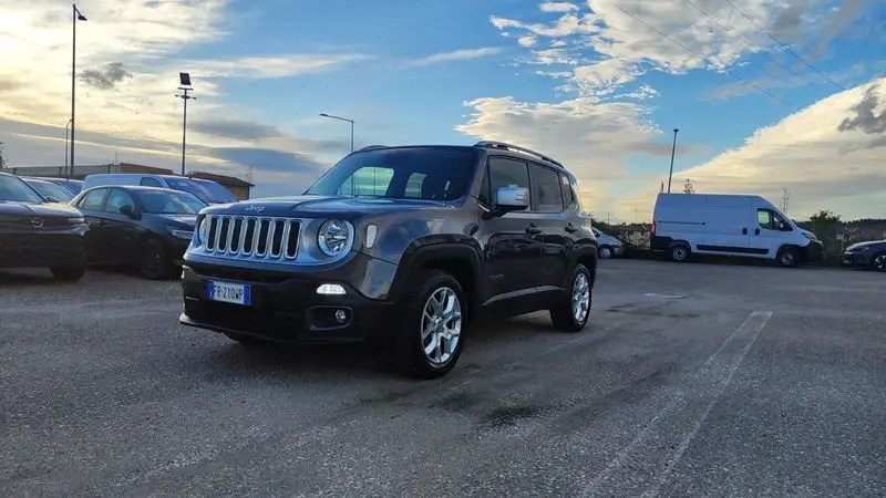 Photo 1 : Jeep Renegade 2017 Diesel