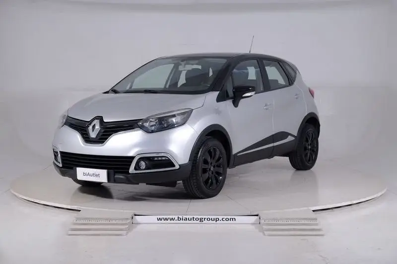 Photo 1 : Renault Captur 2016 Diesel