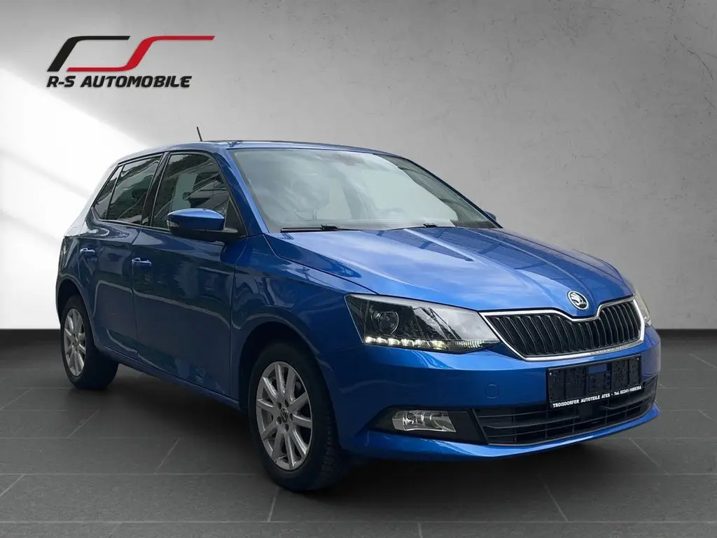 Photo 1 : Skoda Fabia 2015 Essence