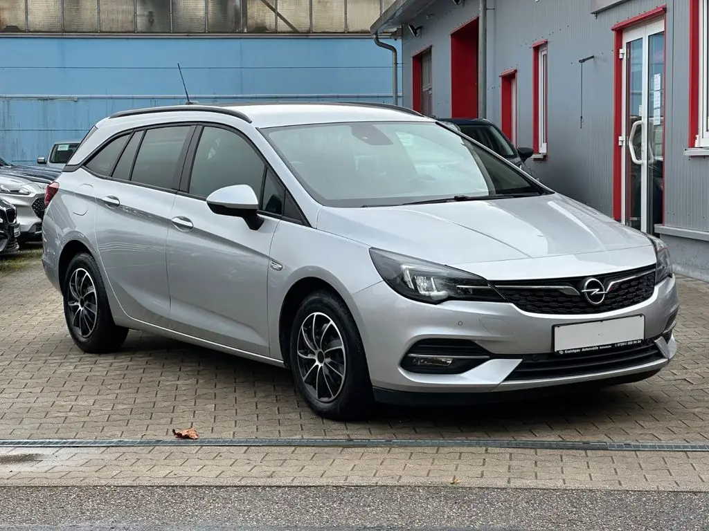 Photo 1 : Opel Astra 2020 Diesel