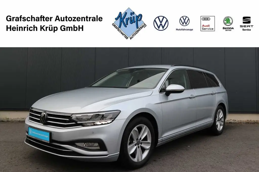 Photo 1 : Volkswagen Passat 2023 Diesel