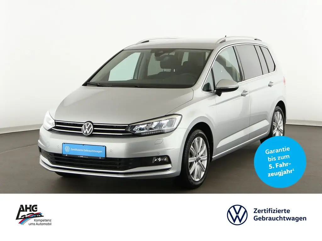 Photo 1 : Volkswagen Touran 2023 Petrol