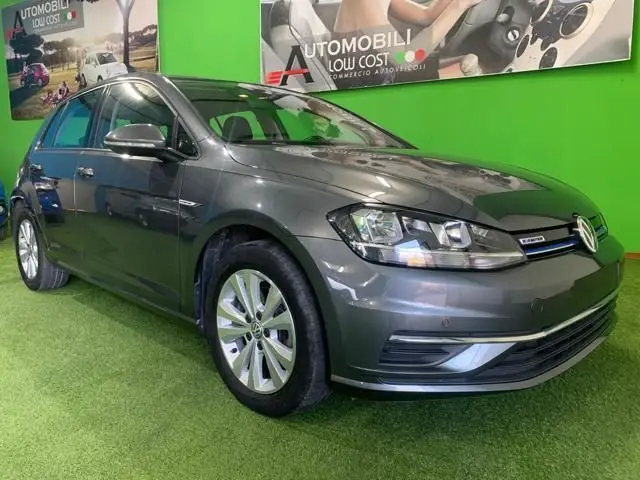 Photo 1 : Volkswagen Golf 2020 Autres