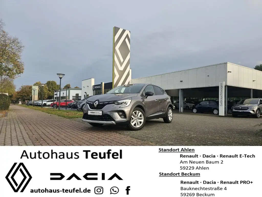 Photo 1 : Renault Captur 2021 Petrol