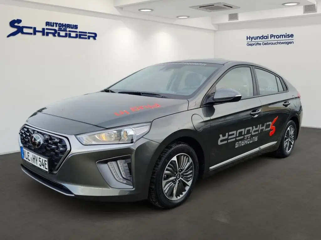 Photo 1 : Hyundai Ioniq 2022 Hybrid