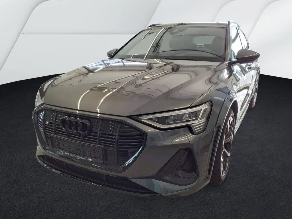 Photo 1 : Audi E-tron 2021 Not specified