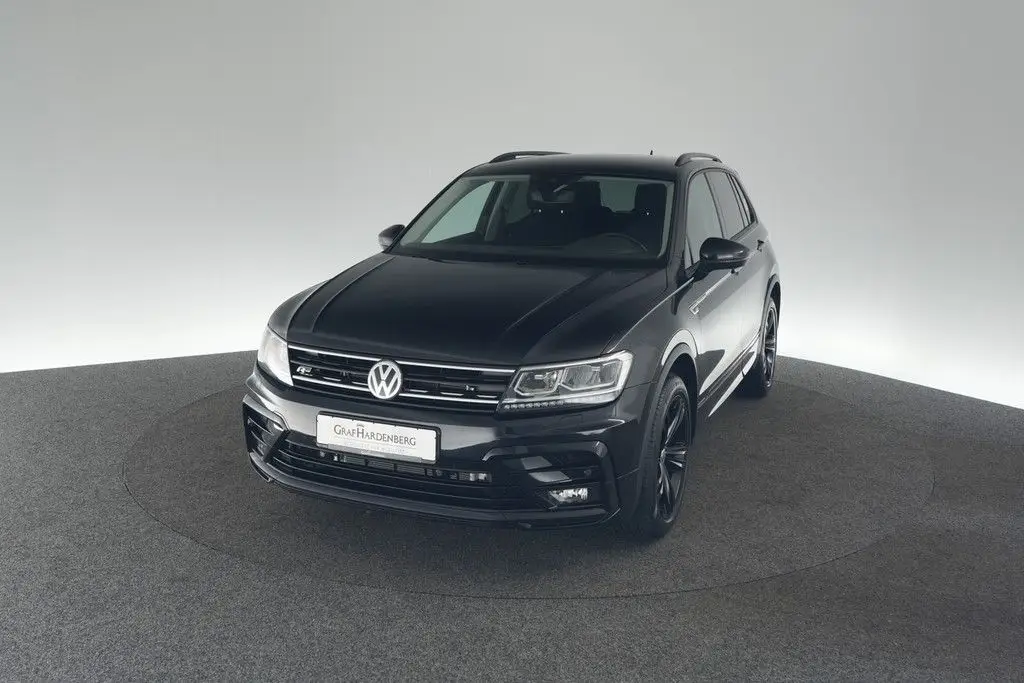 Photo 1 : Volkswagen Tiguan 2020 Essence