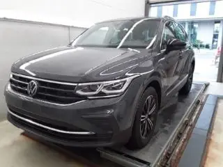 Photo 1 : Volkswagen Tiguan 2023 Essence