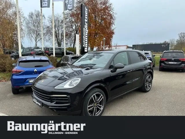 Photo 1 : Porsche Cayenne 2022 Petrol