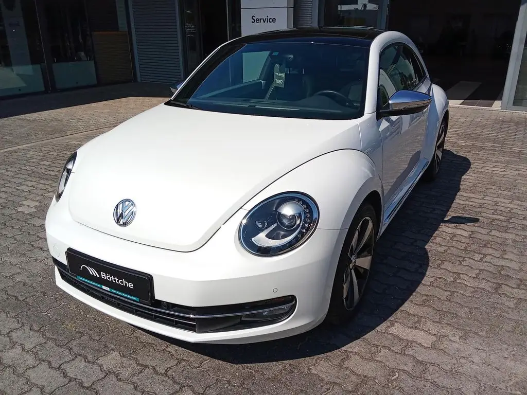 Photo 1 : Volkswagen Beetle 2015 Petrol