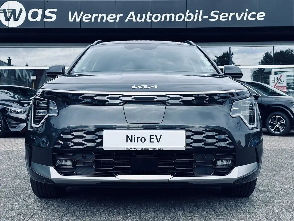 Photo 1 : Kia Niro 2024 Non renseigné