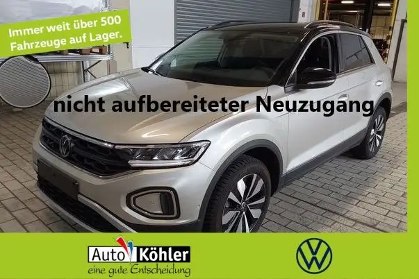 Photo 1 : Volkswagen T-roc 2023 Petrol