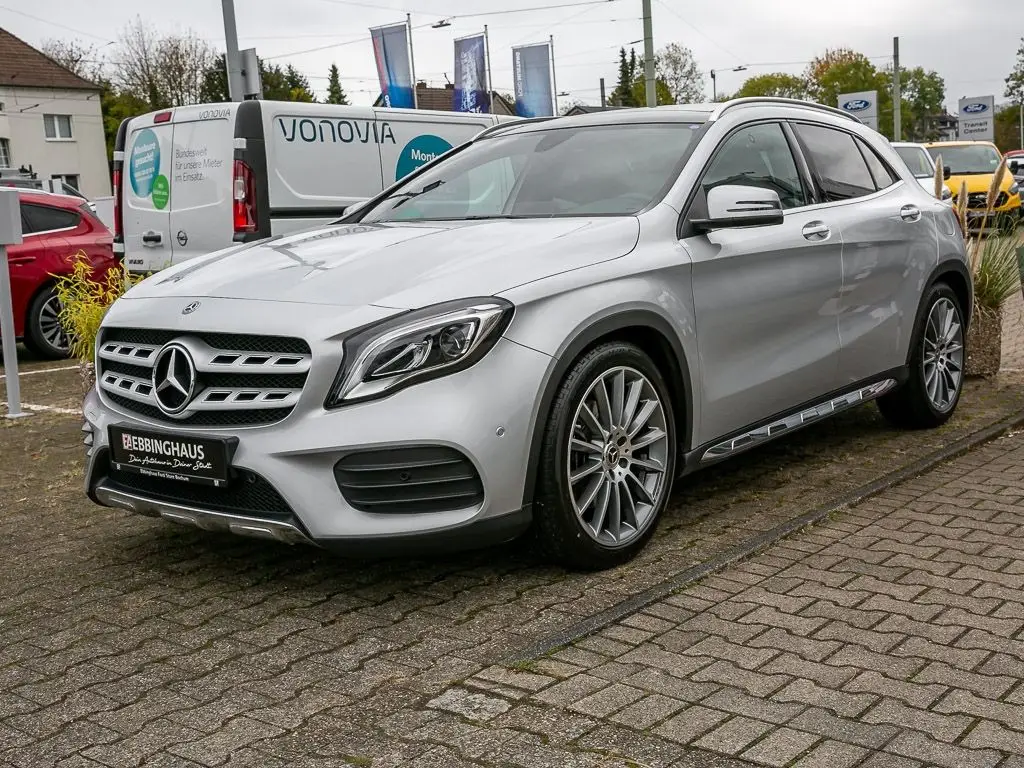 Photo 1 : Mercedes-benz Classe Gla 2019 Petrol