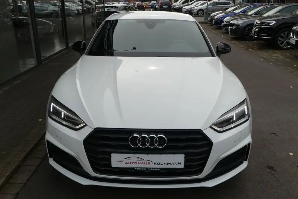 Photo 1 : Audi A5 2017 Diesel