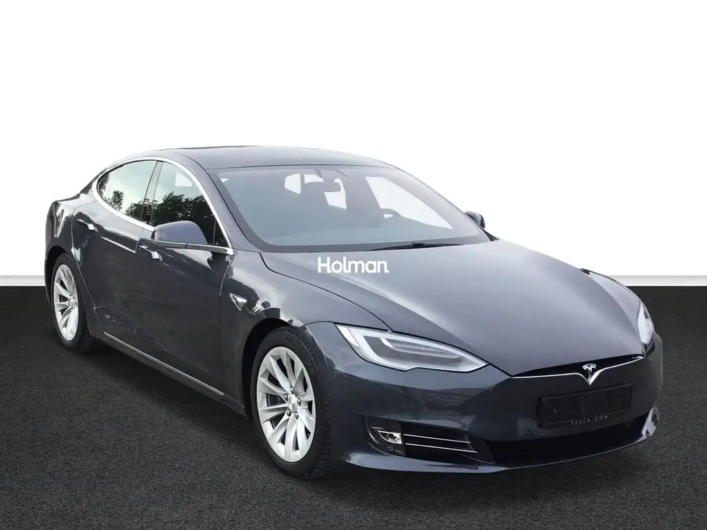 Photo 1 : Tesla Model S 2019 Non renseigné