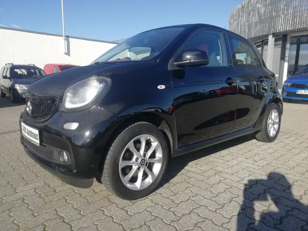 Photo 1 : Smart Forfour 2015 Essence