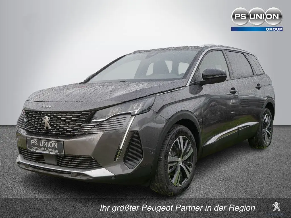 Photo 1 : Peugeot 5008 2023 Petrol