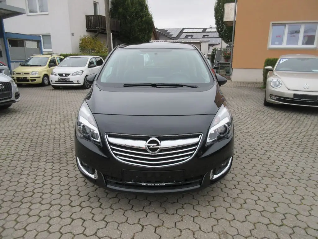 Photo 1 : Opel Meriva 2015 Petrol