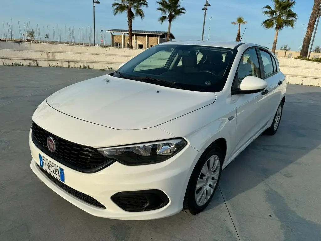 Photo 1 : Fiat Tipo 2019 Diesel