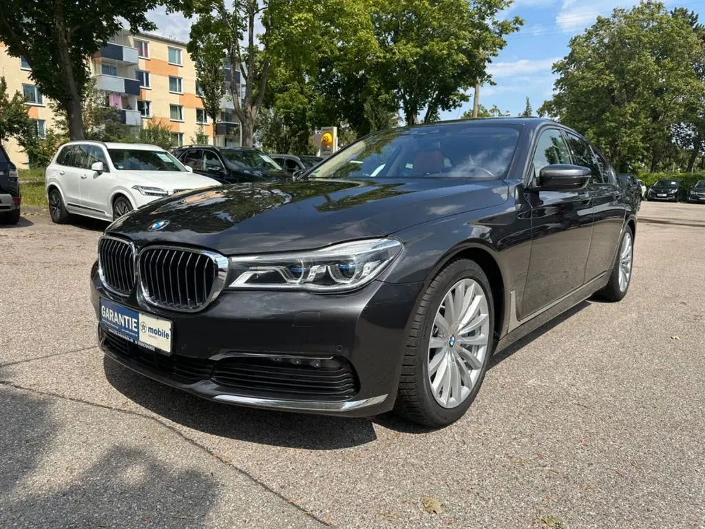 Photo 1 : Bmw Serie 7 2019 Diesel