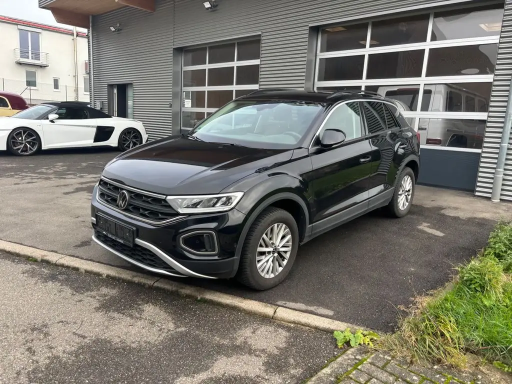 Photo 1 : Volkswagen T-roc 2022 Petrol