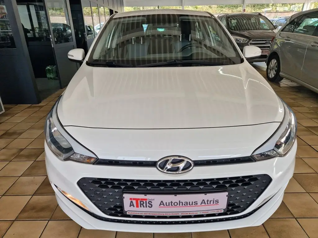 Photo 1 : Hyundai I20 2017 Essence