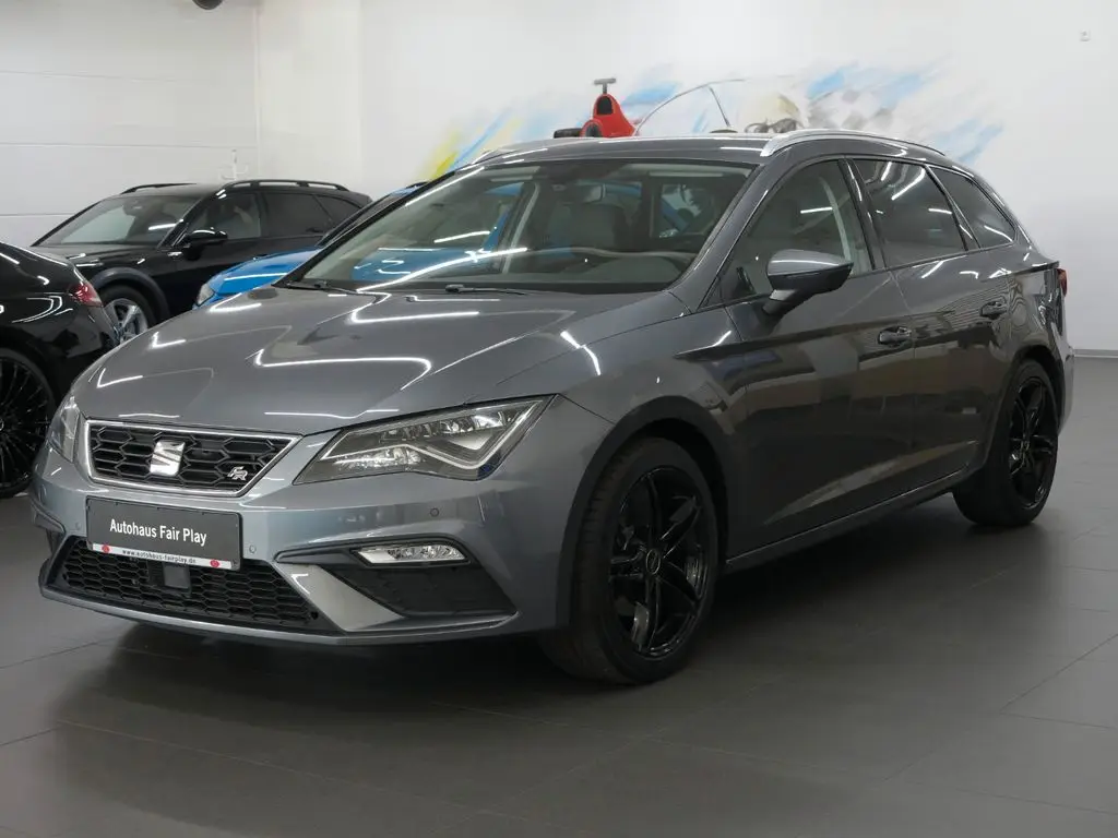 Photo 1 : Seat Leon 2017 Petrol