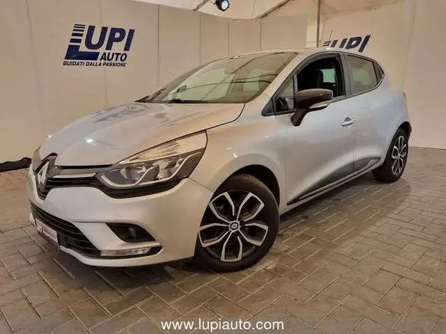 Photo 1 : Renault Clio 2020 Petrol